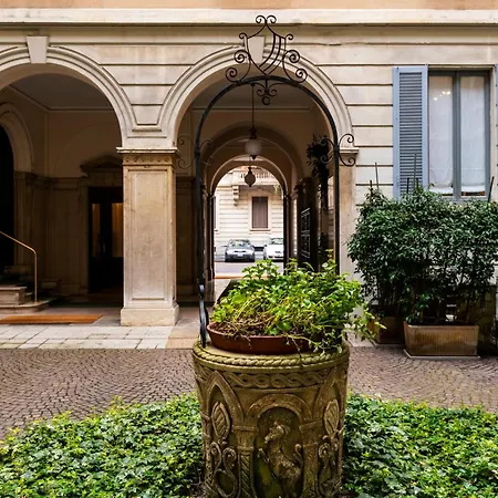 Real Jewel In Cadorna * Milan